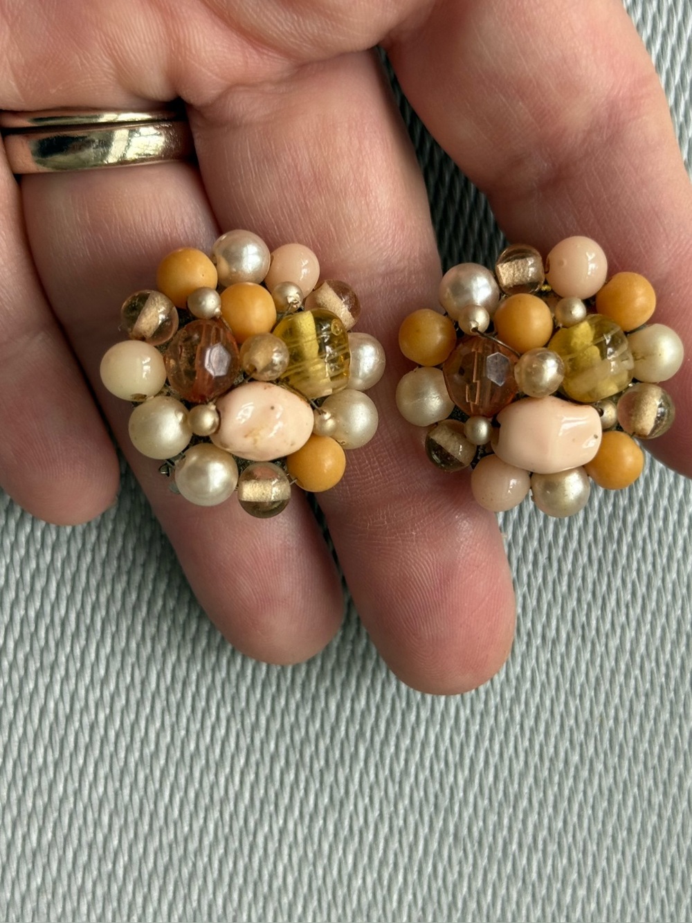 Vintage Cluster Bead Clip-On Earrings in Peach and Gold